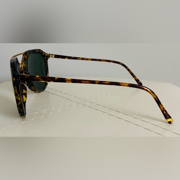 RAY BAN WOMENS TORTOISE /GOLD FRAME SUNGLASSES - Picture 4 of 4